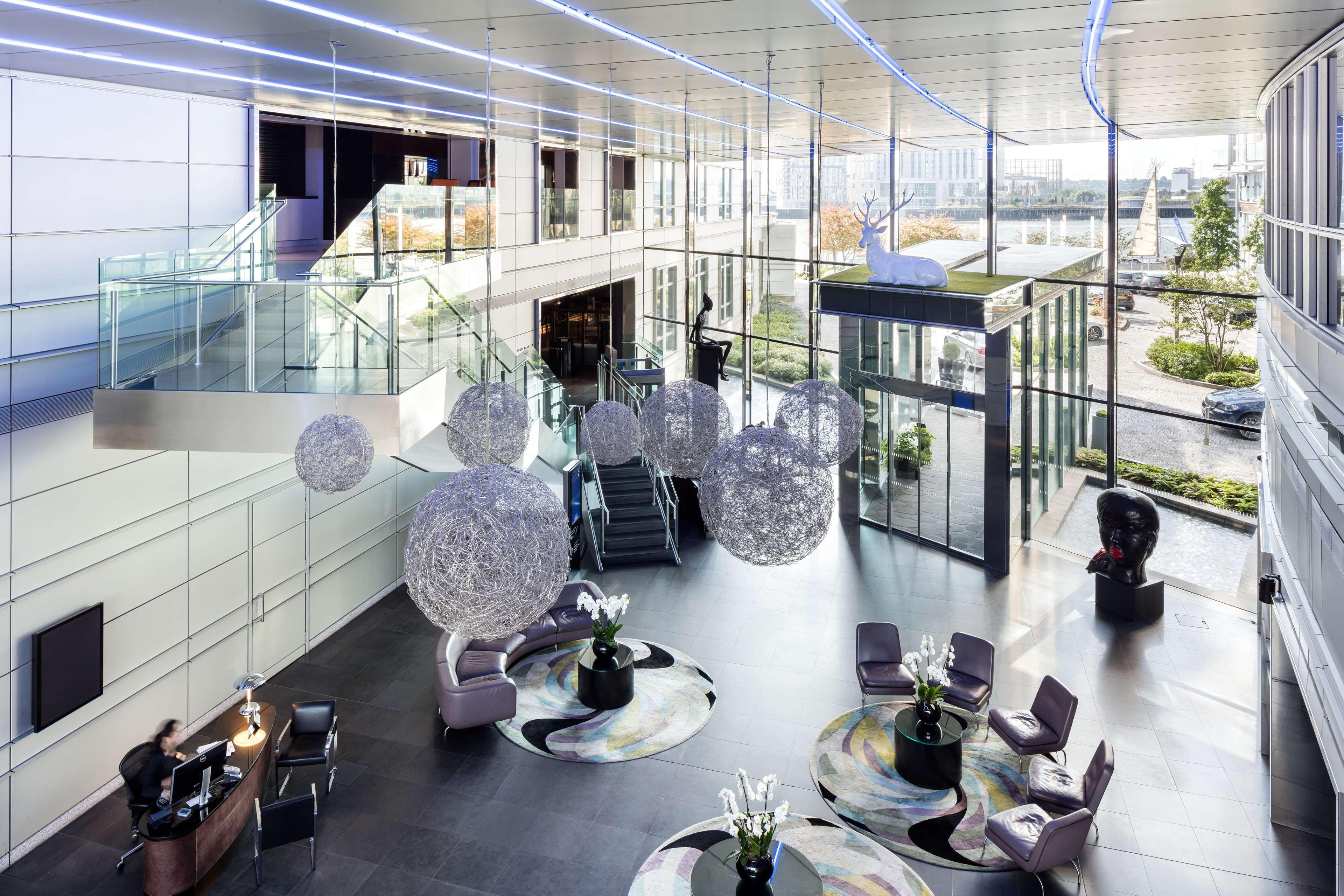 Radisson Blu Hotel, London Canary Wharf East المظهر الخارجي الصورة