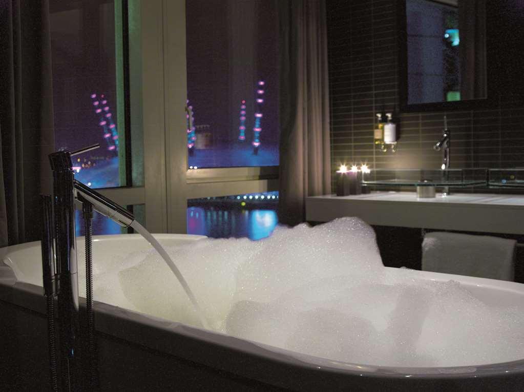 Radisson Blu Hotel, London Canary Wharf East الغرفة الصورة
